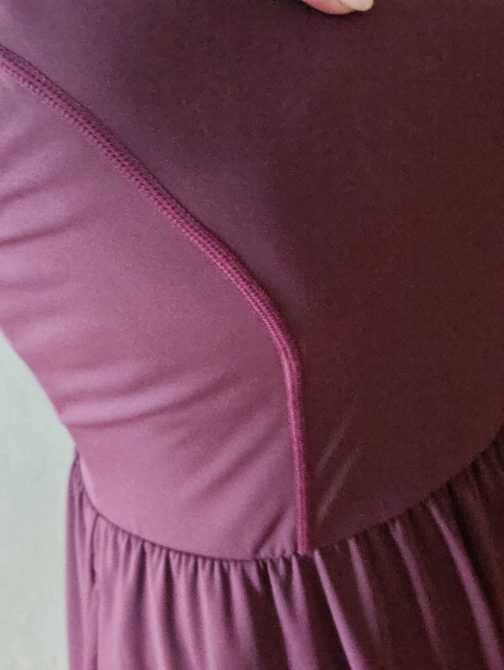 HALARA Sleeveless Burgundy Midi Dress with Square Neck - Picture 8 of 9
